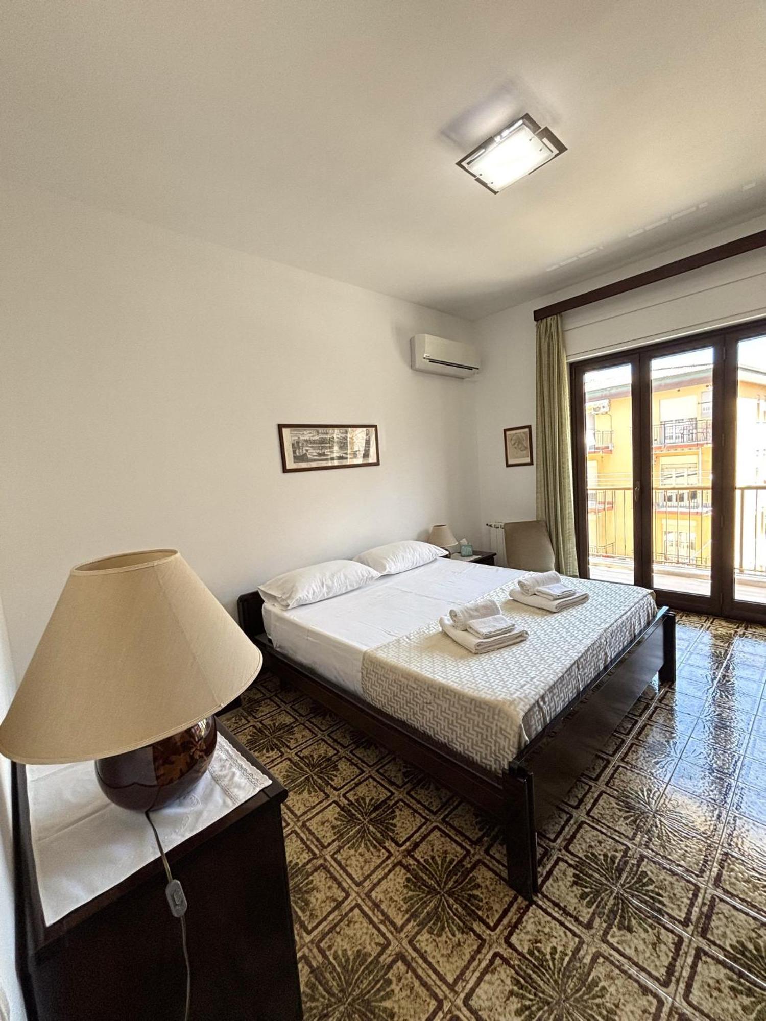Archimede Lounge Appartement Cefalù Buitenkant foto