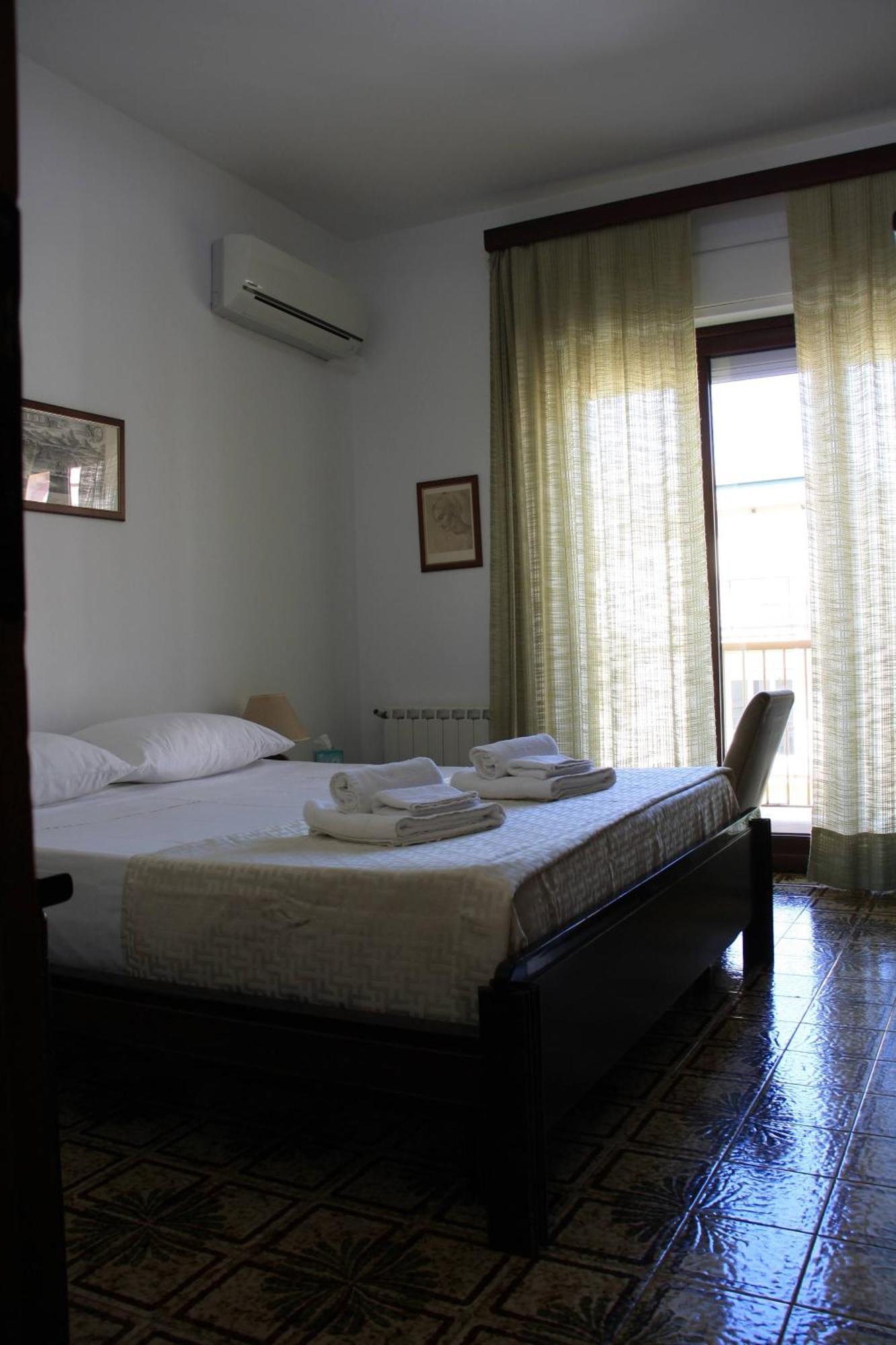 Archimede Lounge Appartement Cefalù Buitenkant foto